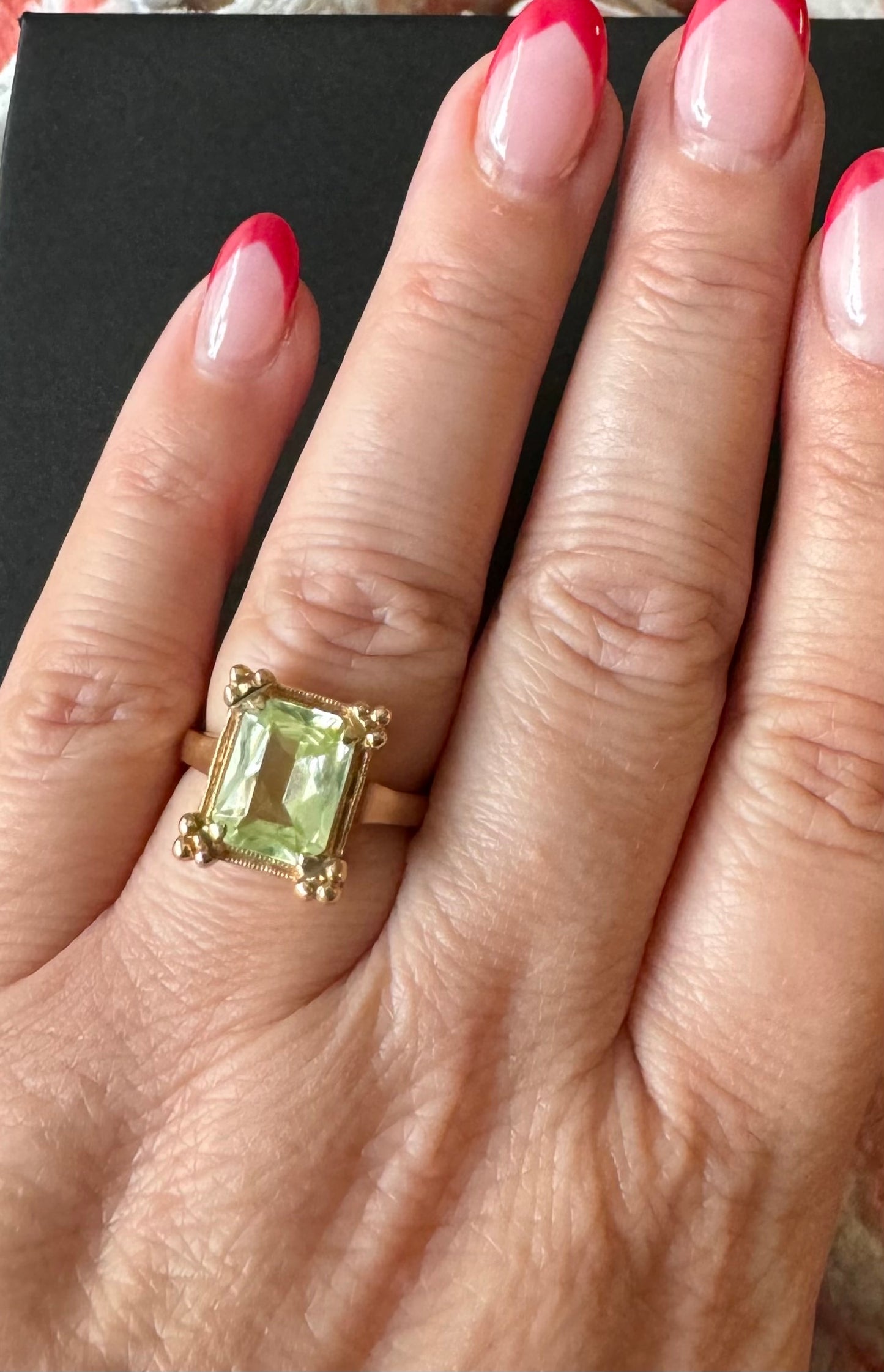 Vintage Green Man Made Spinel Ring