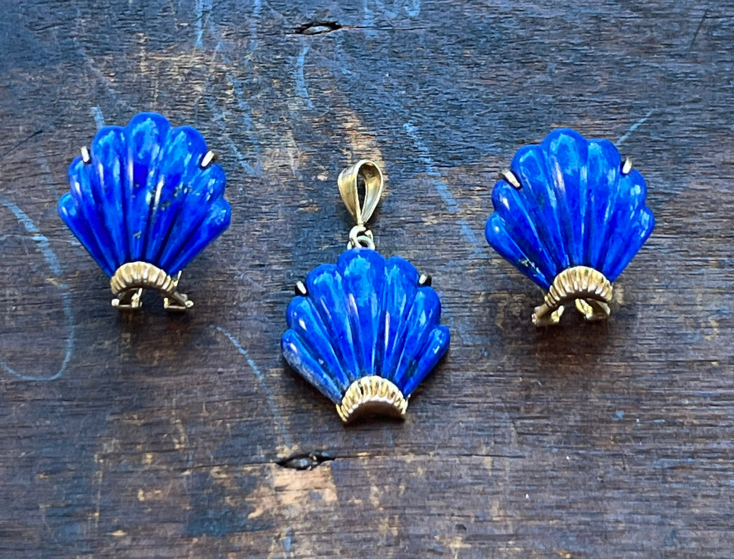 Lapis Lazuli Gold Shell Earrings