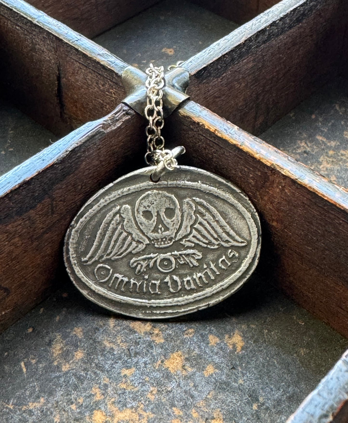 Omnia Vanitas 'All is Vanity' Silver Necklace