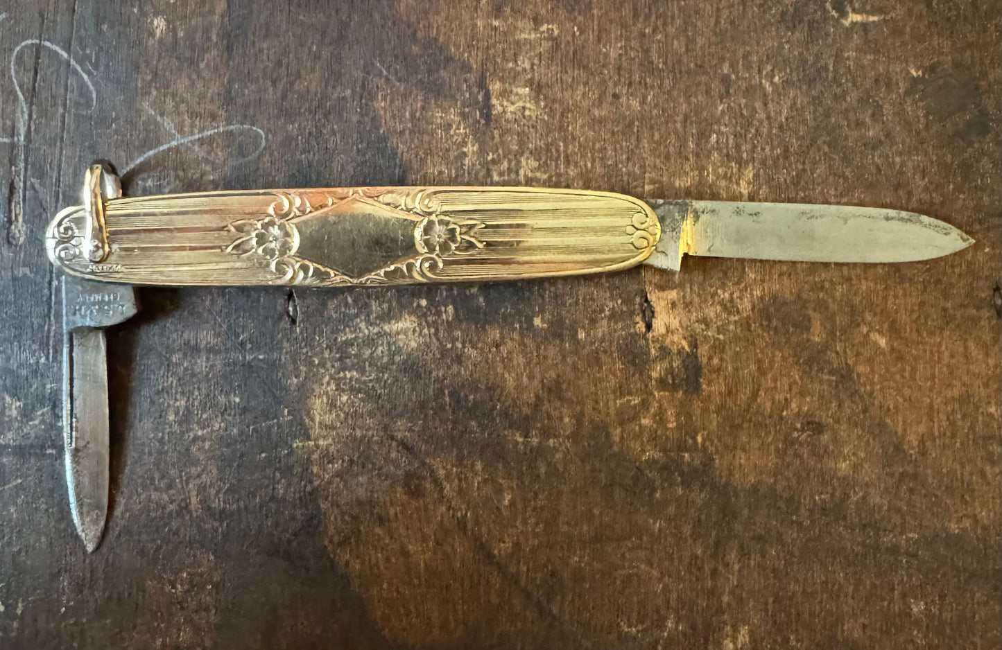 Vintage Gold-Filled Engraved Pocketknife