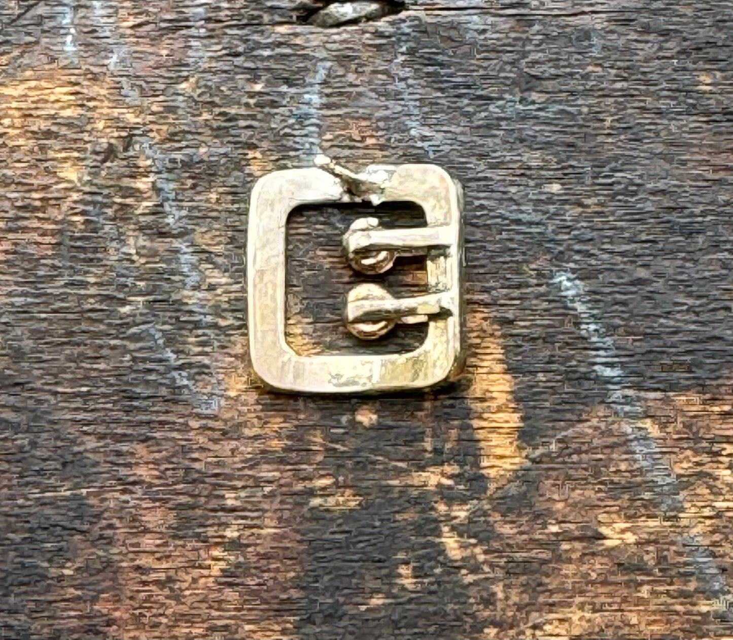 Antique Seed Pearl Gold Buckle Single Stud Earring