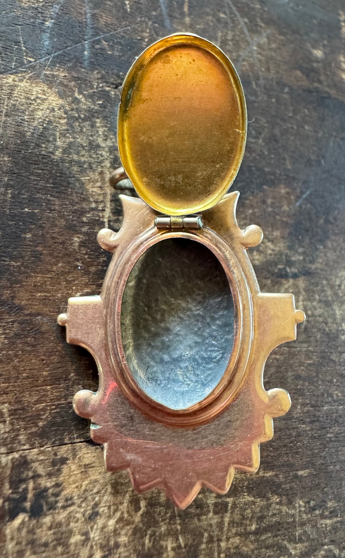 Antique Pendant- Victorian Locket