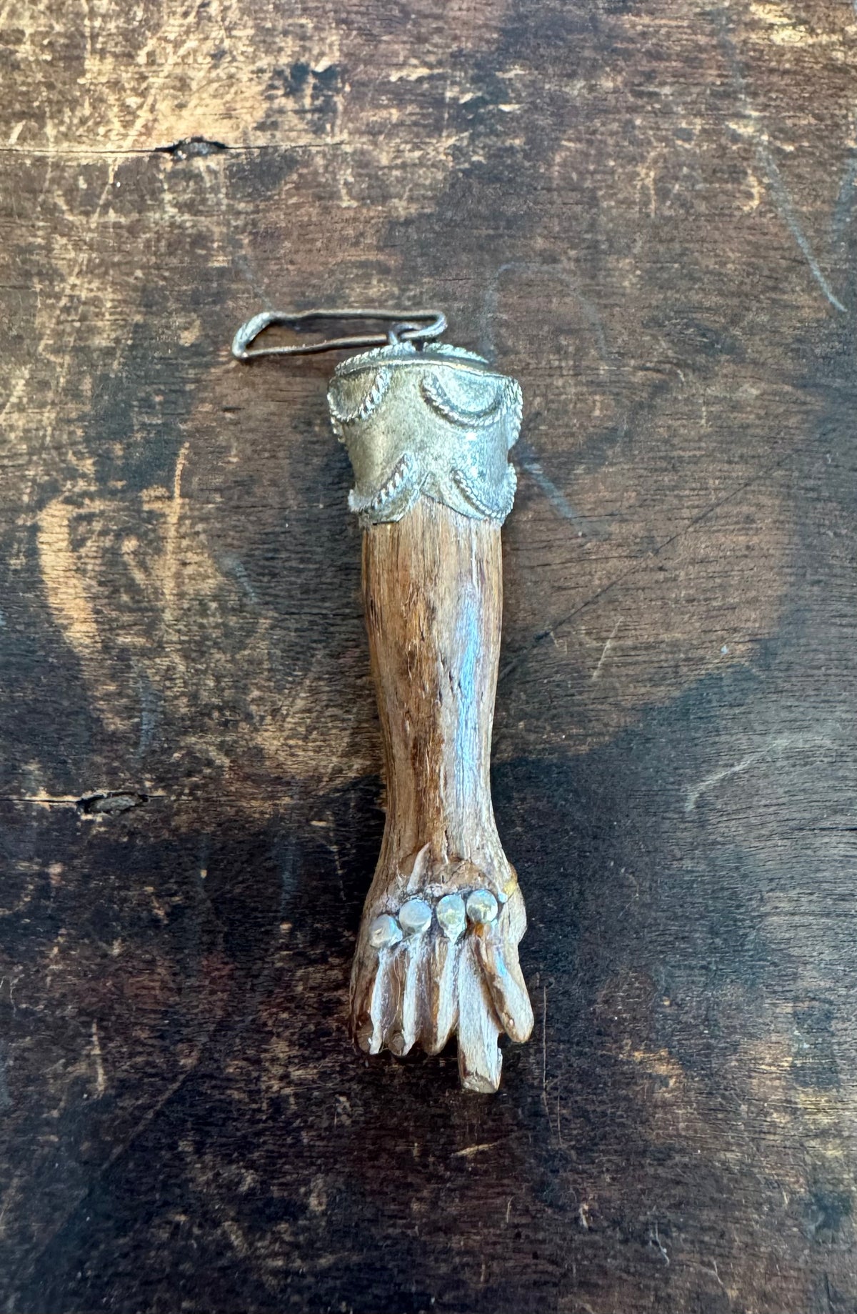 Vintage Pendant - Wooden Mano Figa Pendant