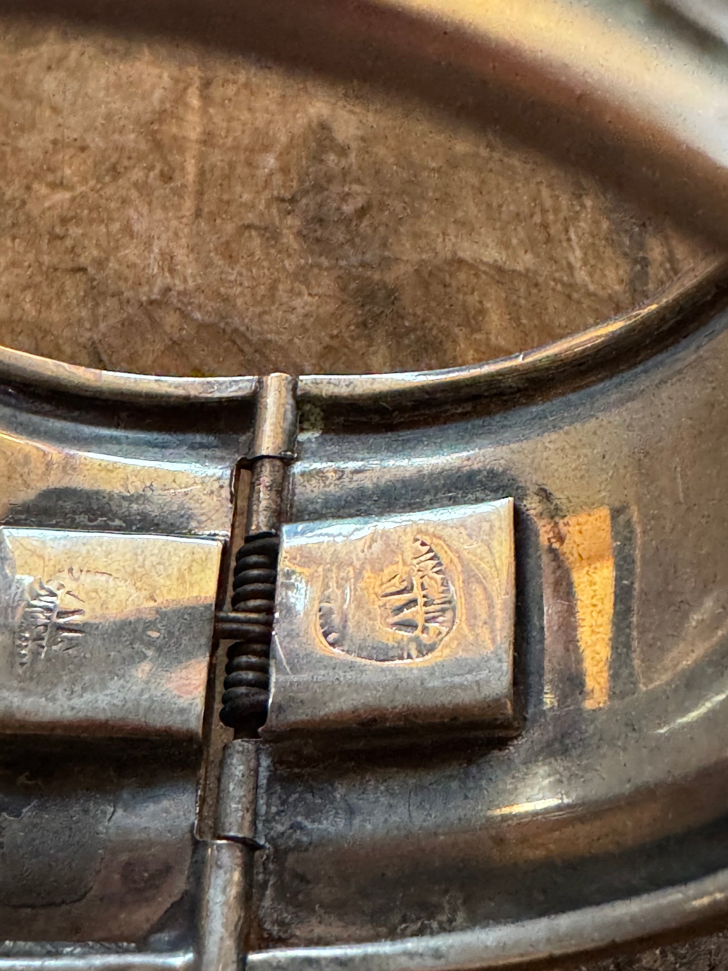 Vintage Bracelet-Sterling Silver and Abalone Bangle