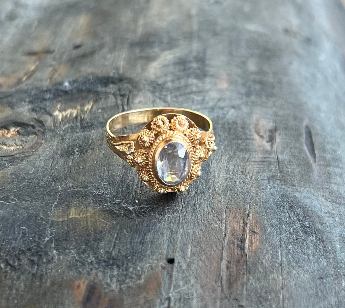Vintage Ring-Gold Spinel Ring