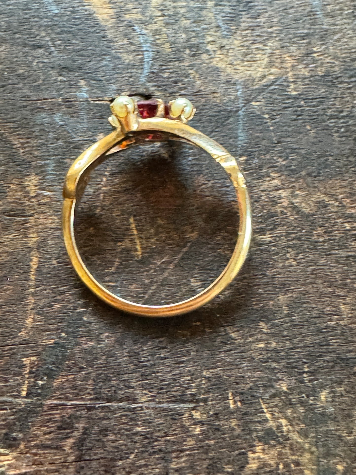 Victorian Ring - Antique Gold Ring with Garnet and Seed Pearls