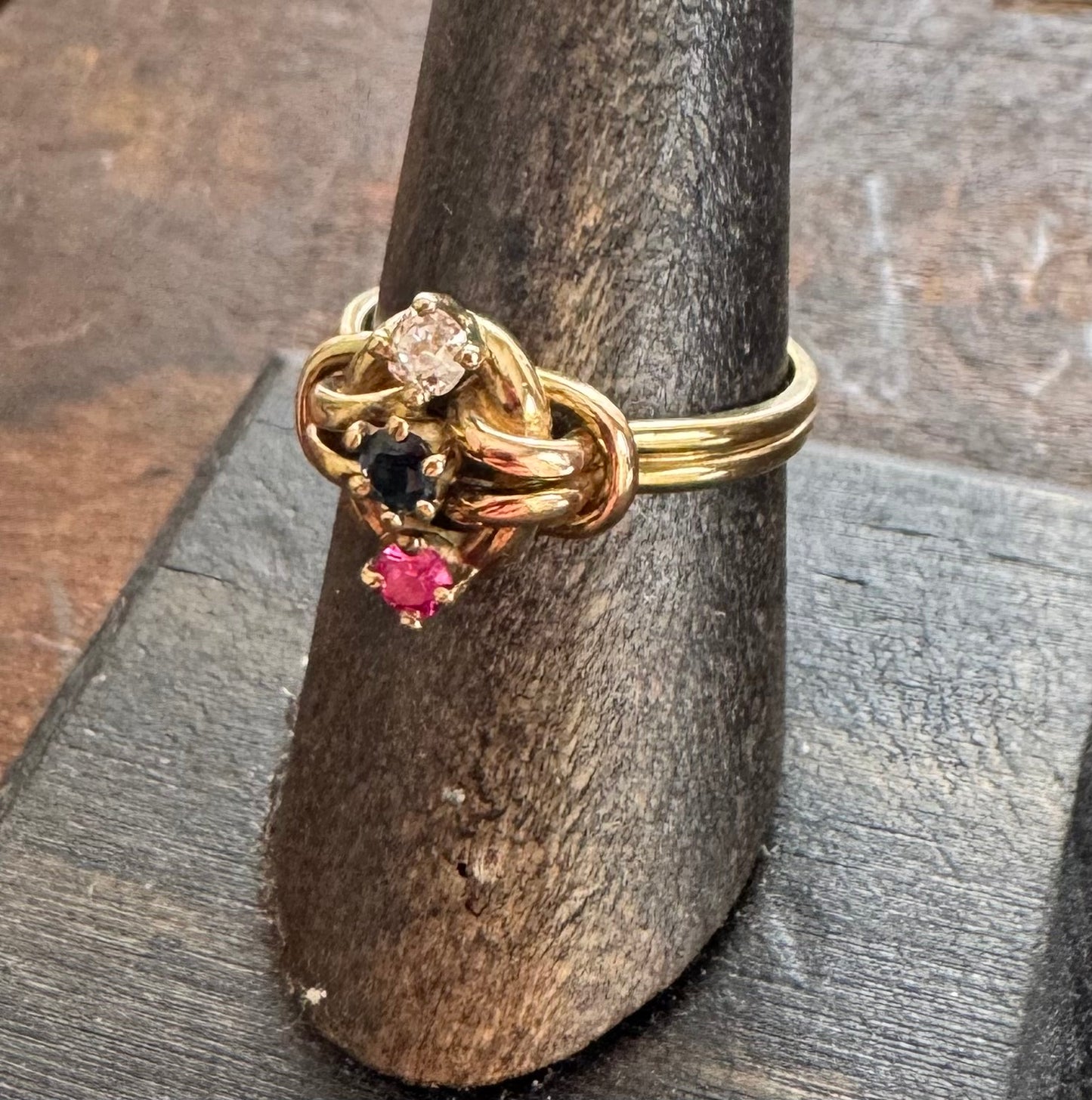 Vintage Ring- Gold Knot Ring
