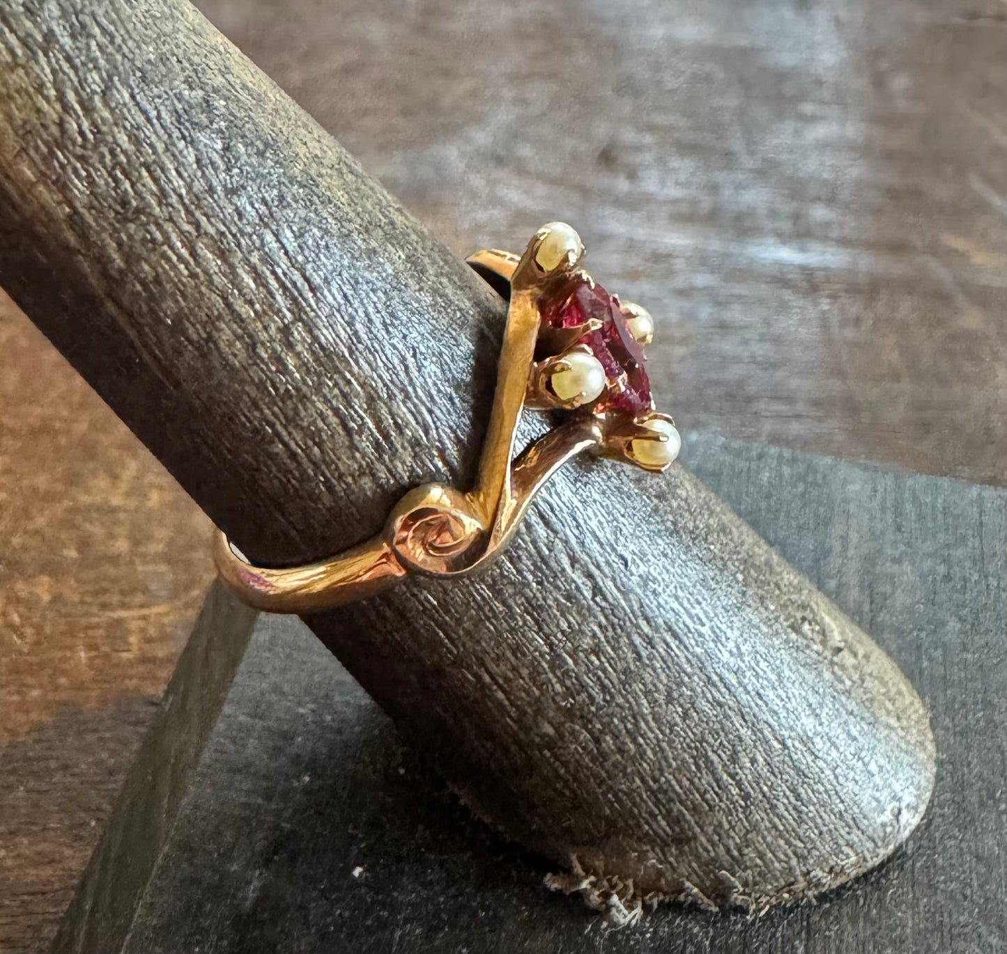 Victorian Ring - Antique Gold Ring with Garnet and Seed Pearls