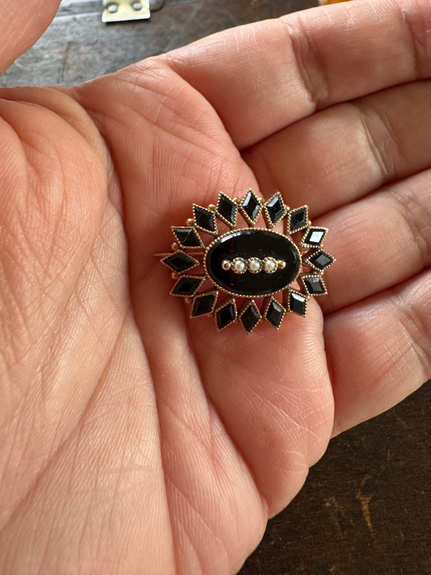 Victorian Pin/Pendant - Antique Black Onyx Mourning Jewelry