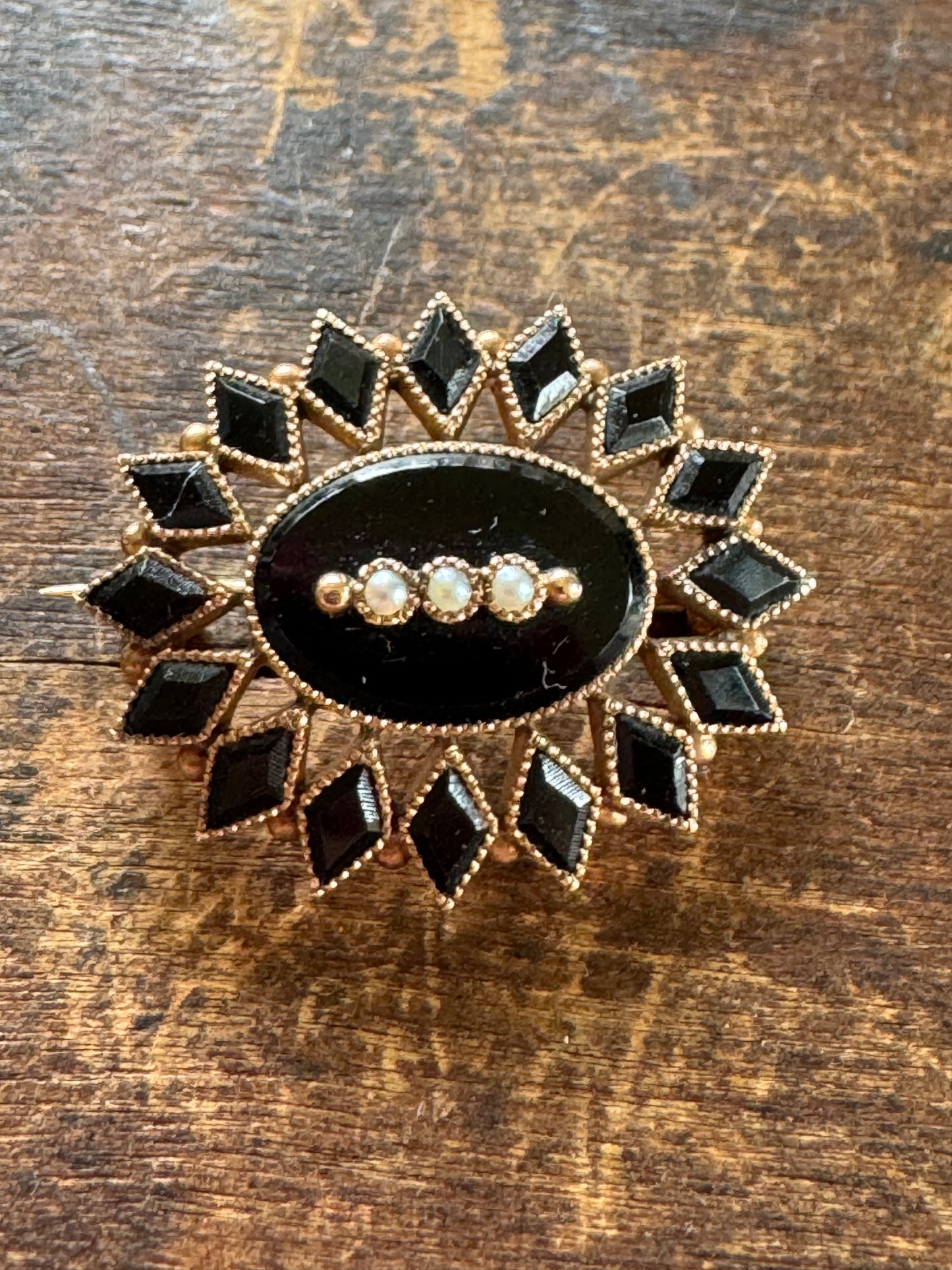 Victorian Pin/Pendant - Antique Black Onyx Mourning Jewelry