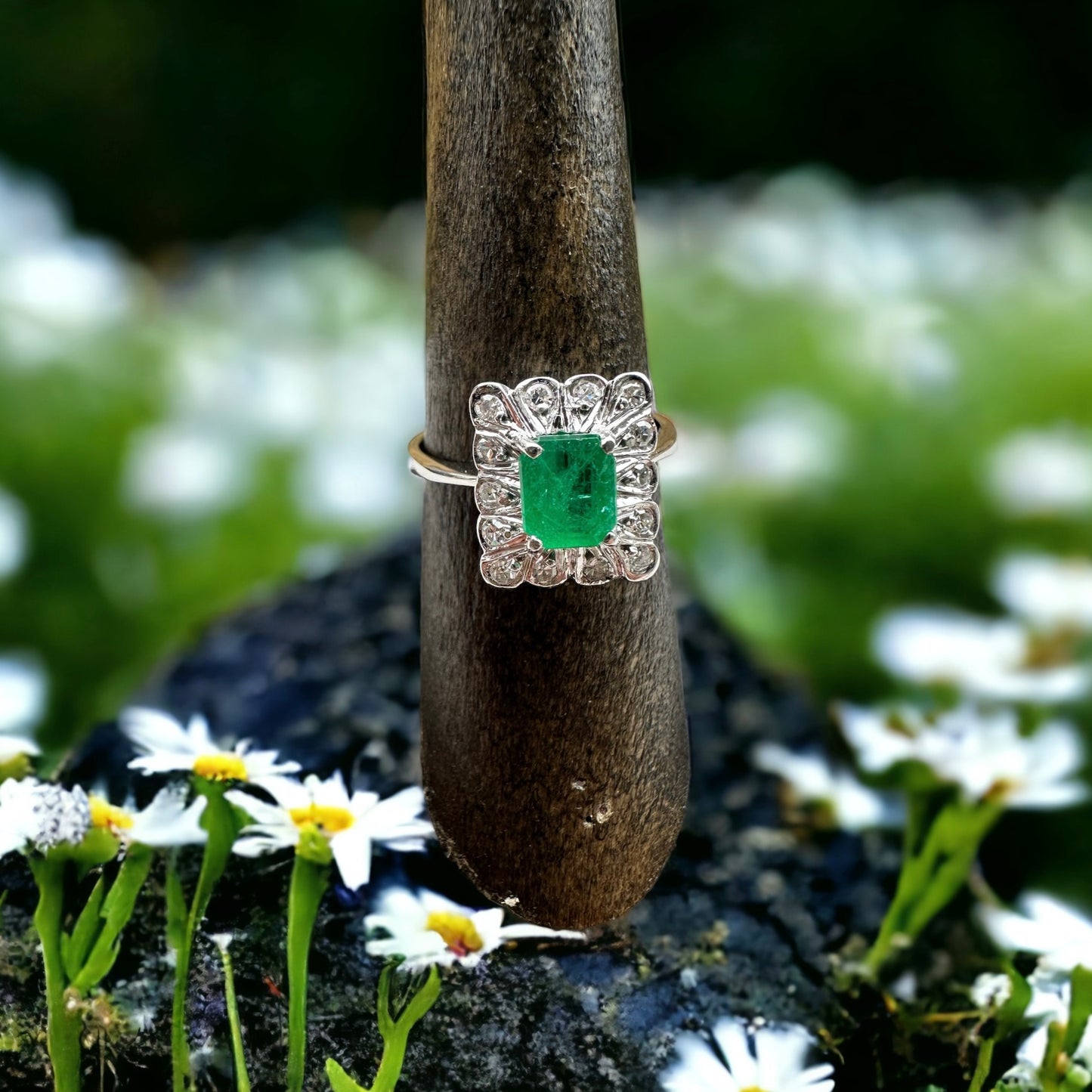 Vintage Emerald and Diamond Ring